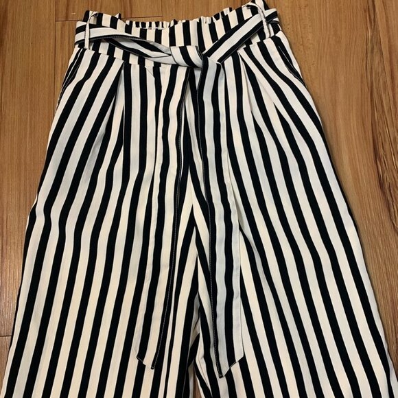 REVOLVE AMUSE SOCIETY Black Stripe Crop Trousers - Picture 8 of 16